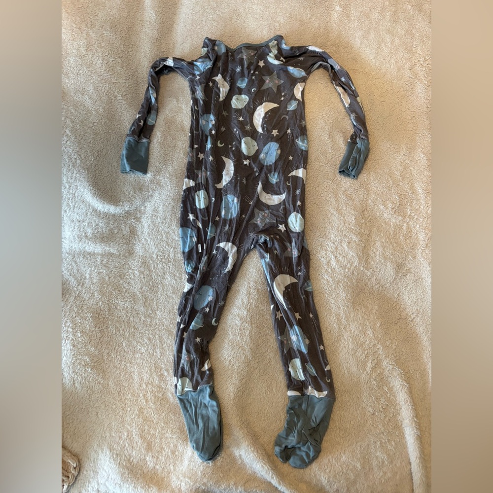 Little Sleepies Bamboo Pajama Footie, Moon and Stars Blue Print, Kids Size 2T - Picture 3 of 4